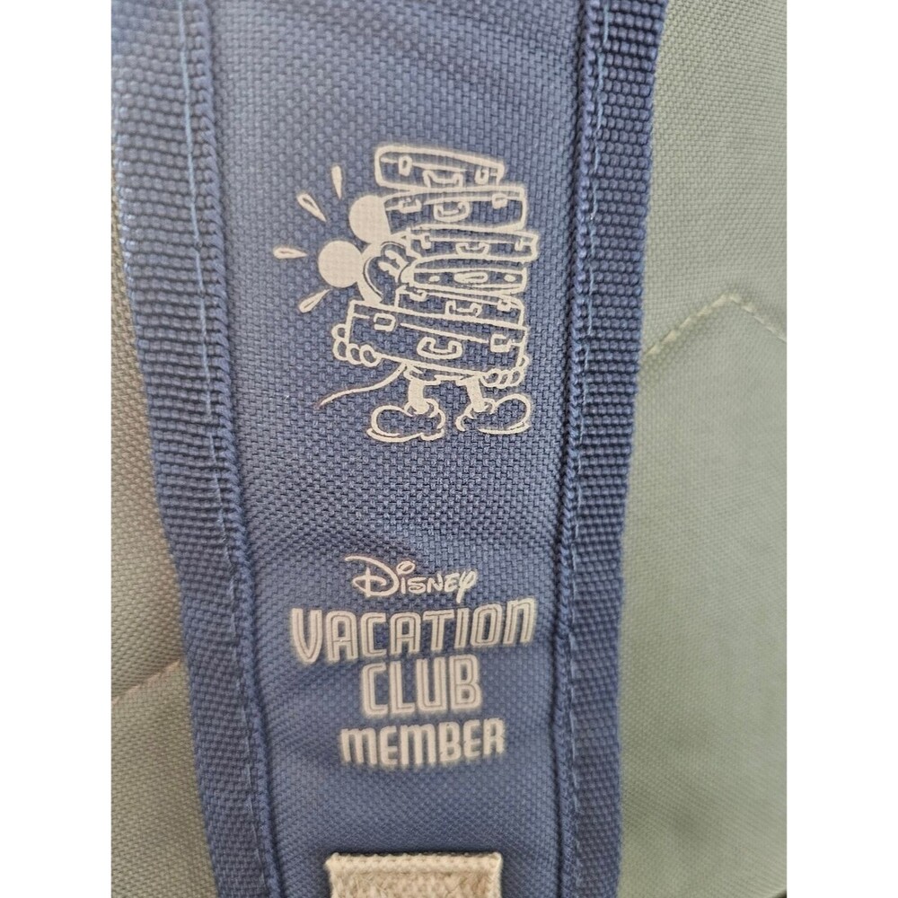 Disney Vacation Club Member Mickey Backpack Blue Gray DVC Travel Park Daypack - Picture 11 of 16